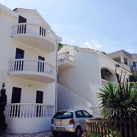 Apartments Svorcan Budva Phòng bức ảnh