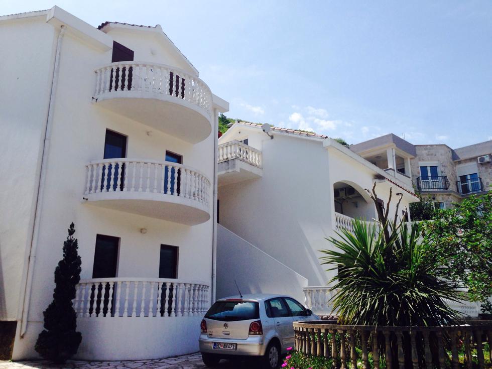 Apartments Svorcan Budva Phòng bức ảnh