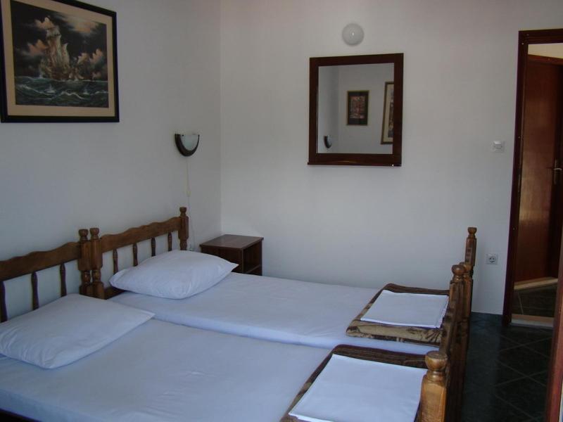 Apartments Svorcan Budva Phòng bức ảnh